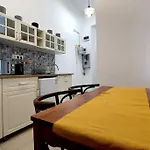 Private Apartment Near The Danube